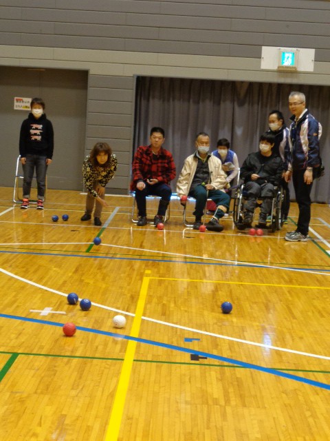 皆さん真剣です。